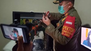 Bukan Udang di Balik Batu Tapi Kondom di Atas Lemari, 10 Pasang Terjaring di Kota Jambi
