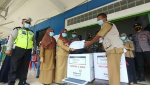 3.280 Vaksin Covid-19 Sinovac Tiba di Gedung Farmasi Tanjabbar