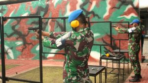 Polisi Militer Angkatan Laut Wilayah Surabaya Adu Mahir Akurasi Tembakan