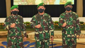 Dankodiklat TNI AD Pimpin Sertijab Komandan Pussenif