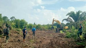 Jalan Yang Dibangun Melalui Program TMMD Ini Akan Mempermudah Dalam Memantau Karhutla