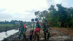 Pembangunan Jalan Program TMMD ke 110 Di Sungaiterap, Kasdim Batanghari : Masyarakat Tidak Perlu Lagi Lewati Jembatan