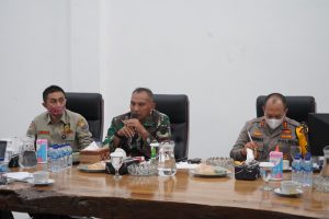 Tindak Lanjuti Arahan Presiden Jokowi, Danrem Bersama Kapolda Jambi hadiri Rakor Pencegahan Karhutla