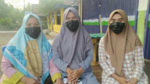 Warga Senang Dapat Sinyal, Walapun Radius Di Sekitar Kantor Desa Sungaiterap