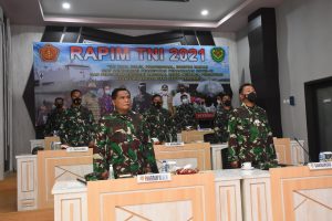 Komandan Seskoad Ikuti Rapim TNI 2021 Di Makodam III Siliwangi Secara Virtual