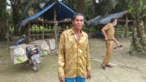 Warga Ini Rela Hibahkan Tanahnya Demi Pembangunan Jalan Desa Program TMMD