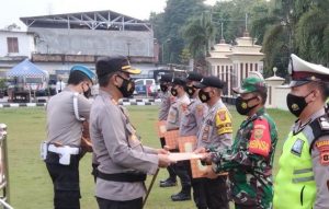 Keren, Babinsa Ini Dapat Reward Dari Kapolres Merangin