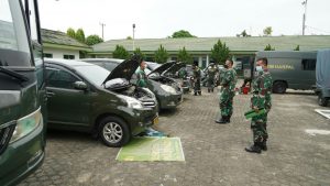 Dukung Operasional Korem 042 Gapu, Denpal II/2 Jambi Cek Kendaraan Dinas