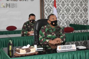 Danrem Gapu Ikuti Rakor Penanganan Darurat Bencana Kabut Asap akibat Karhutla Tahun 2021