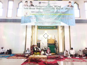 Bupati dan Wabup Tanjab Barat hadiri Isra’ Mi’raj Nabi Muhammad SAW di Desa Sungai Saren