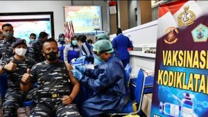 STTAL Dukung Program Pemerintah Vaksinasi Covid-19 Massal Se Kotama TNI AL Surabaya