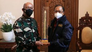 Jalin Sinergitas Komandan Lantamal V Courtesy Call Kepada Gubernur Bali