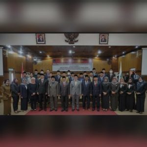 Bupati Dan Wakil Bupati Terpilh Hadiri Rapat Paripurna Sertijab Di DPRD Tanjabbarat