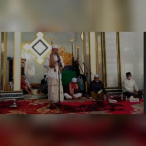 Bupati Beserta Wakil Bupati Tanjabbarat Hadiri Peringatan Isra’ Mi’raj di Masjid Maqbulin