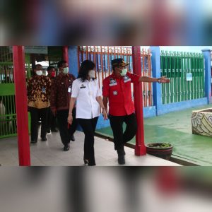 Hari Ketiga di Provinsi Jambi Staf Ahli Menkumham Min Usihen Tinjau Lapas Kelas IIA Jambi dan Kanim Kelas I TPI Jambi