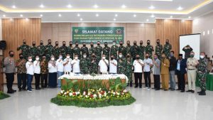 Perwira Siswa Seskoad  Melaksanakan Uji Instrumen Penelitian KKL Studi Wilhan di Kodim 0624 Kabupaten Bandung