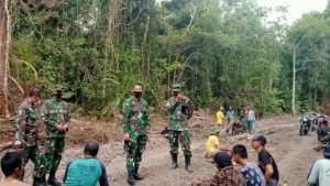 Sapa Hangat Kasiter Berikan Semangat Warga dan Prajurit Satgas TMMD 110 Kodim Batanghari