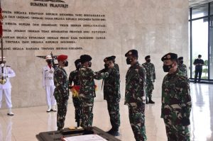 Panglima TNI Pimpin Penyerahan Jabatan Komandan Kodiklat TNI