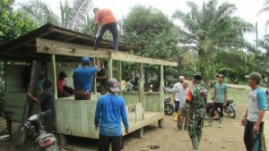 Satgas TMMD Batanghari Mulai Garap Poskamling di Desa Sungaiterap