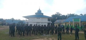 Sampaikan Rencana Kegiatan, Lettu Inf Sahita Pimpin Apel Pagi Satgas