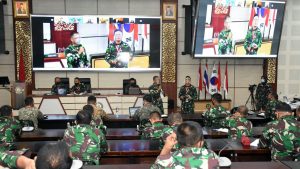 451 Perwira Siswa Dikreg LX Seskoad Ikuti Seminar Studi Kawasan