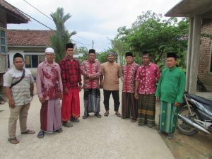 Warga Desa Sungaiterap berharap Bupati bisa membuka jalan tembus ke Desa Sungaigelam