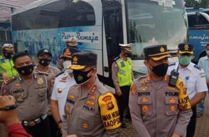 Kapolda Jambi dan Dirlantas Polda Jambi Tinjau Terminal Alam Barajo