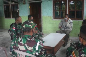 Manfaatkan Momen Ramadhan, Satgas Yonif 512/QY Sambangi Tokoh Agama