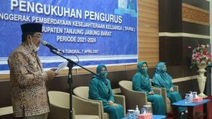 Bupati Lantik Pengurus TP PKK Kabupaten Tanjab Barat