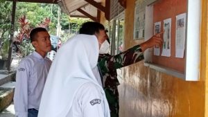 Melalui Komsos Kreatif Babinsa Sosialisasi Penerimaan Calon Taruna Akmil