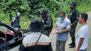 Satgas Yonif 512 Sweeping Peredaran Miras di Perbatasan Papua
