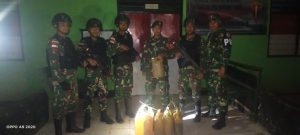 Diduga Ilegal, Satgas Yonarmed 6 Amankan 11 Jerigen Berisi BBM