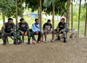 Cegah Peredaran Narkoba, Satgas Yonif 512/QY Rangkul Tokoh Adat