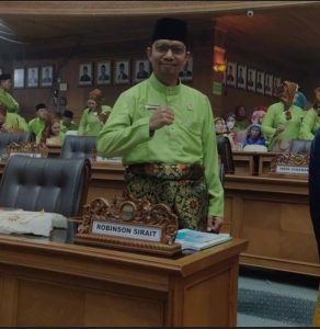 Anggota DPRD Muaro Jambi Robinson Sirait, Perjuangkan Sertifikat Masyarakat Bahar