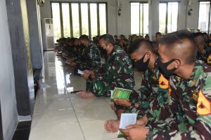 Personel AAL Gelar Doa Bersama Lintas Agama Untuk Keselamatan KRI Nanggala-402 