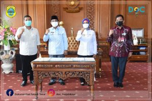 Bupati Tanjab Timur Hadiri Rapat Batas Daerah