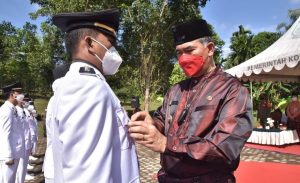 Wali kota Jambi Lantik Pejabat di TPU khusus pemakaman Covid-19