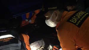 Satu Penumpang Kapal Tenggelam Ditemukan Dalam Kondisi Henti Nafas