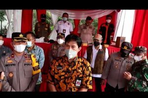 Polres Muarojambi Bersama Sekda Muaro Jambi Pimpin Penegakan Pergub Nomor 51 Tahun 2020