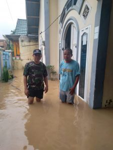 Prihatin dengan Banjir di Alambarajo, Anggota DPRD Kota Jambi Serap Aspirasi Warga