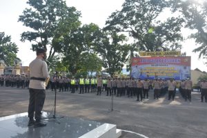 Kapolda Jambi Pimpin Gelar Pasukan dalam Rangka Tahap PSU Tahun 2020