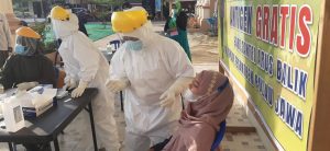 Polres Tanjab Barat Pastikan Santri Sehat dengan Rapid Antigen