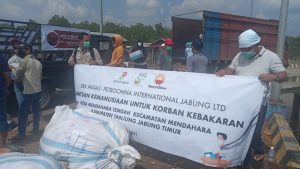 Prihatin dan Peduli Korban Kebakaran, SKK Migas-PetroChina Salurkan Bantuan ke Mendahara Tengah
