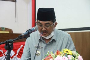 Bupati Tanjab Barat Hadiri Rapat Paripurna DPRD