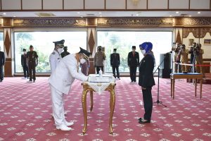 PJ Gubernur Lantik Bupati dan Wakil Bupati Kabupaten Bungo