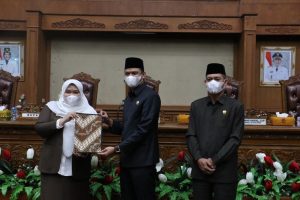 Paripurna DPRD Muarojambi, Bupati Sampaikan Raperda Pertanggungjawaban Pelaksanaan APBD 2020