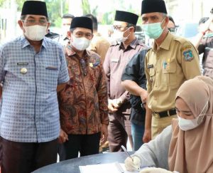 Ketua DPRD Tanjab Barat Hadiri Acara Launcing Gerakan Pekan Vaksinasi Lansia