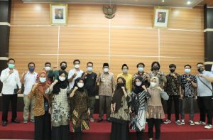 Silaturahmi Bersama Bupati Tanjab Barat, IKAPEMTA Siap dengan Semangat Baru