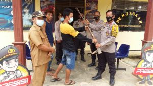 Serahkan Senjata Api Rakitan Ke Polsek Bahar Selatan, Masyarakat Punya Kesadaran Sendiri