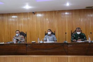 Kapolres Bersama Kodim Dan Pemkab Tanjab Barat Evaluasi Kegiatan Satgas Covid-19